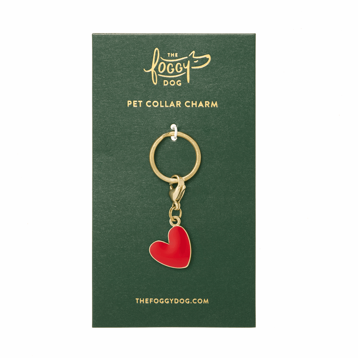 Red heart collar charm on its green The Foggy Dog backer card