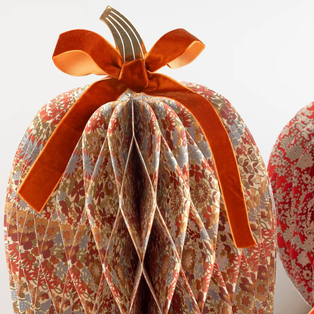 Meri Meri X Liberty Paper Honeycomb Pumpkins