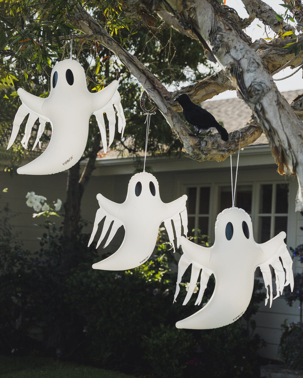 INFLATABLE HANGING HALLOWEEN GHOST DECOR Funboy Halloween Decor INFLATABLE HANGING HALLOWEEN GHOST DECOR Bonjour Fete - Party Supplies