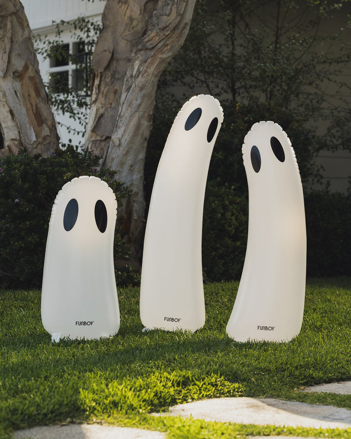 INFLATABLE STANDING HALLOWEEN GHOST DECOR Funboy Halloween Decor INFLATABLE STANDING HALLOWEEN GHOST DECOR Bonjour Fete - Party Supplies