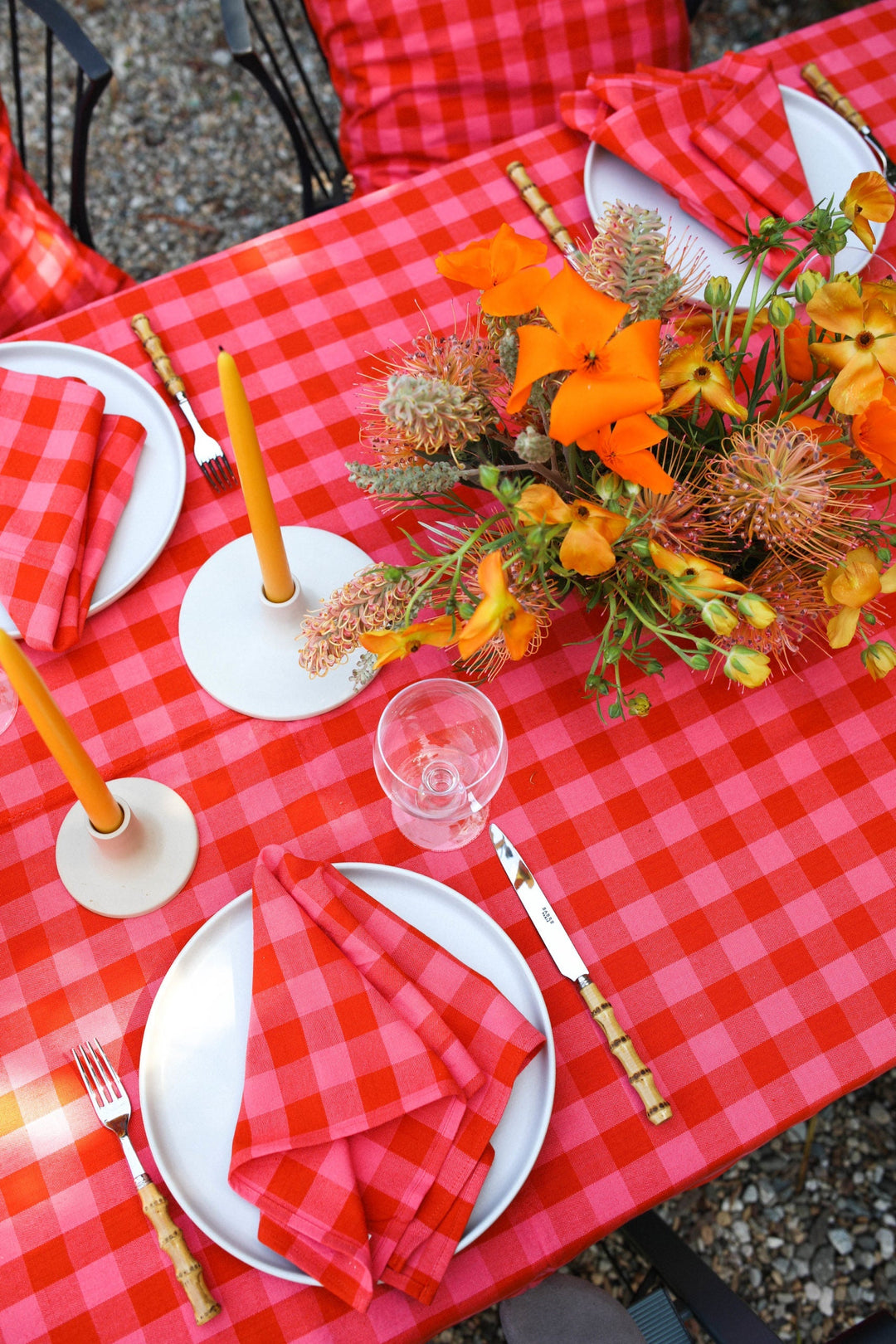 GINGHAM - Guava Tablecloth Heather Taylor Home variable GINGHAM - Guava Tablecloth Bonjour Fete - Party Supplies