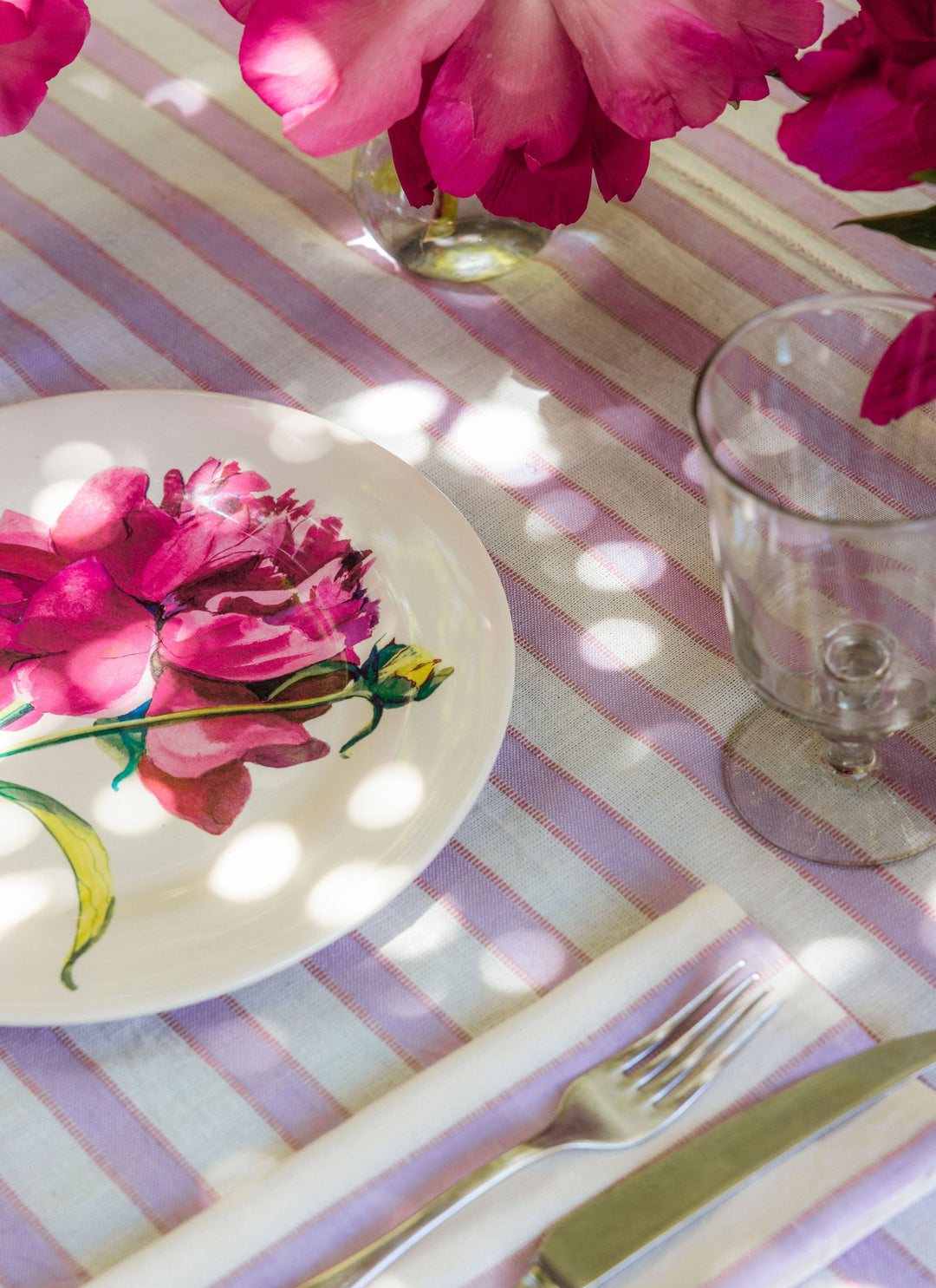 LILAC & CREAM - Stripe Napkins Heather Taylor Home simple LILAC & CREAM - Stripe Napkins Bonjour Fete - Party Supplies