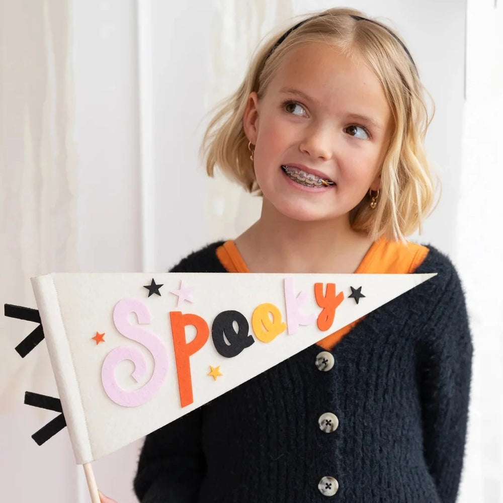 HEY PUMPKIN FELT PENNANT My Mind’s Eye 0 Faire Bonjour Fete - Party Supplies