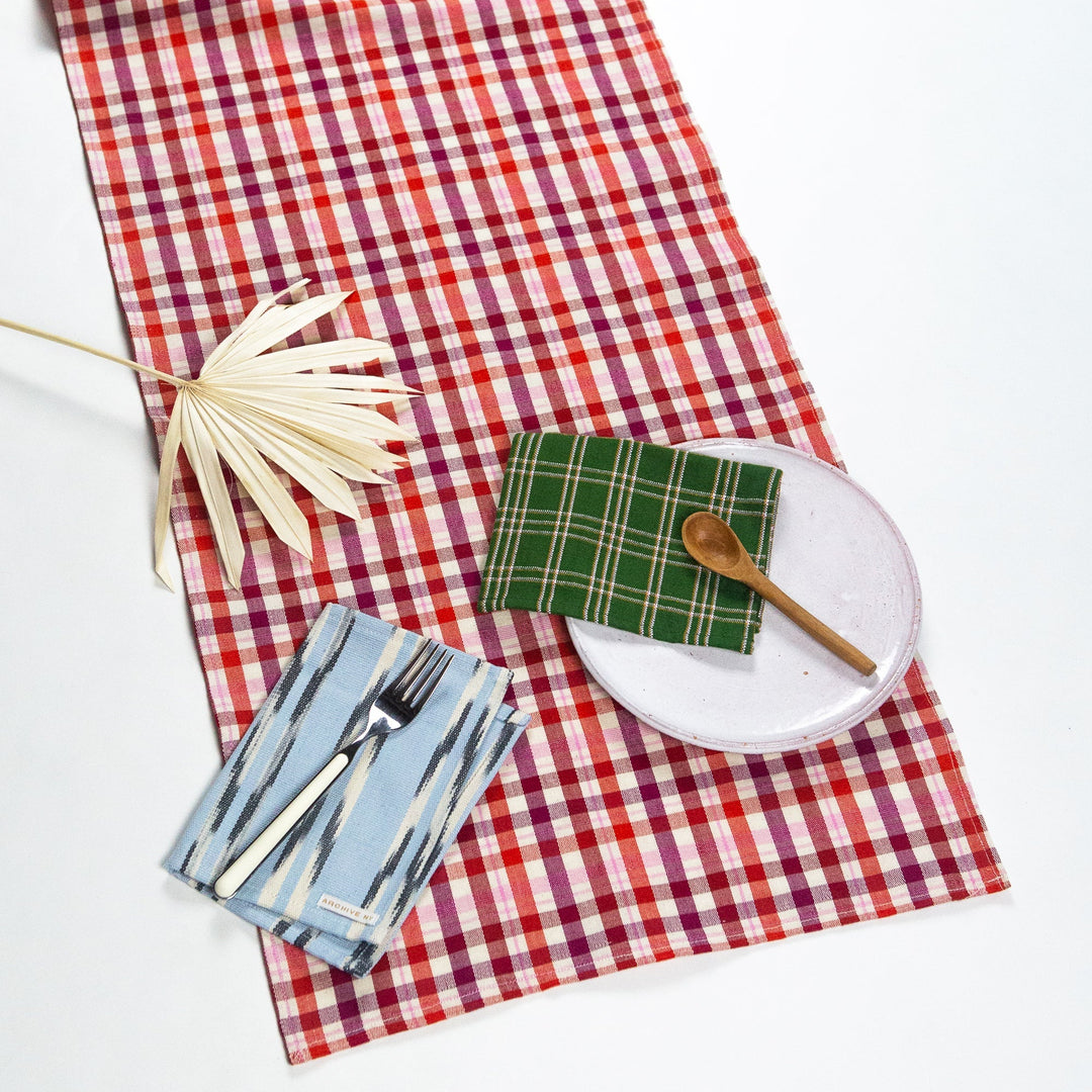 Noel Plaid Runner Archive New York Kitchen Regular length - In stock Noel Plaid Runner Bonjour Fete - Party Supplies