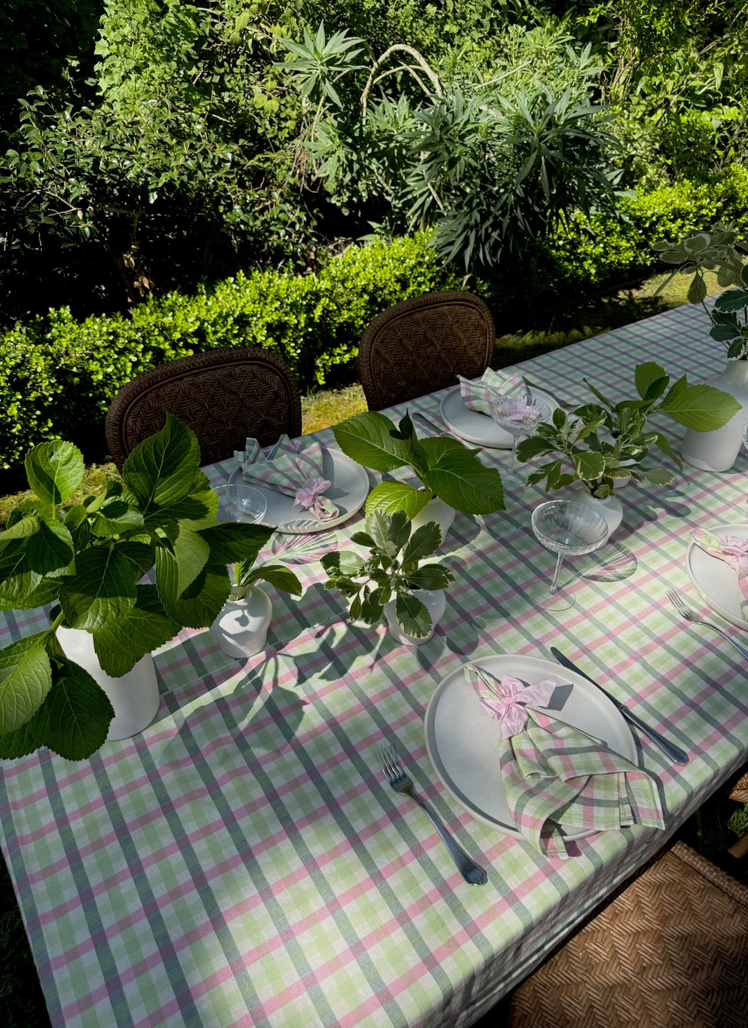 GINGHAM - Clover Tablecloth Heather Taylor Home variable GINGHAM - Clover Tablecloth Bonjour Fete - Party Supplies