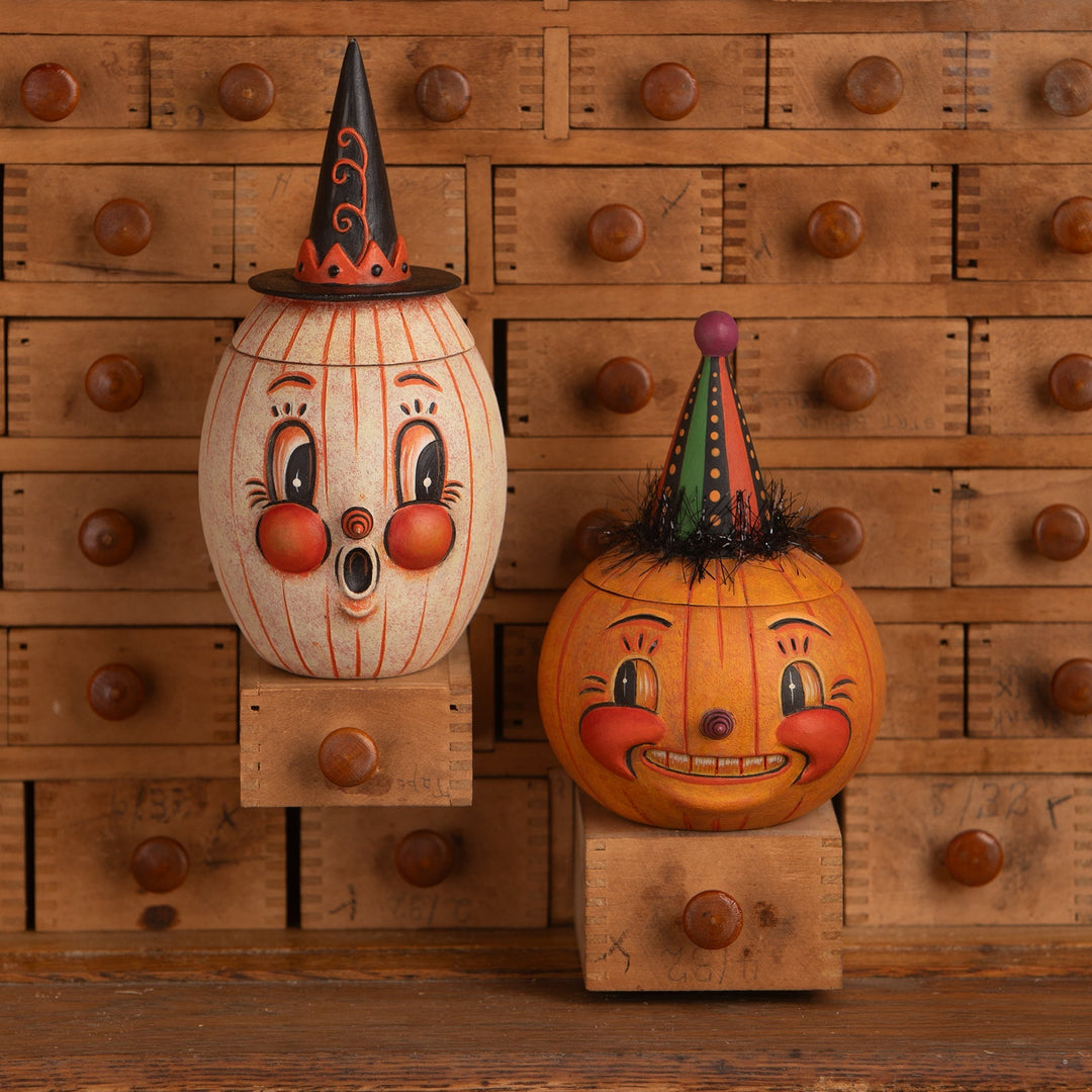 Gourdy White-O-Ween Bethany Lowe Designs, Inc. Gourdy White-O-Ween Bonjour Fete - Party Supplies
