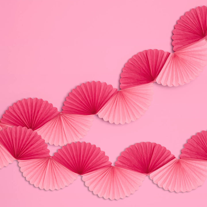 That's Hot Garland - paper fan banner xo, Fetti Banners That's Hot Garland - paper fan banner Bonjour Fete - Party Supplies