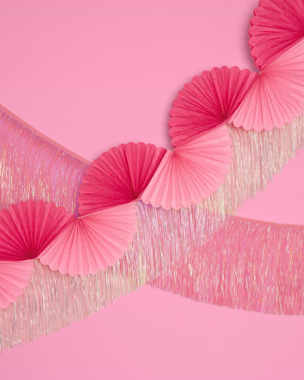 That's Hot Garland - paper fan banner xo, Fetti Banners That's Hot Garland - paper fan banner Bonjour Fete - Party Supplies