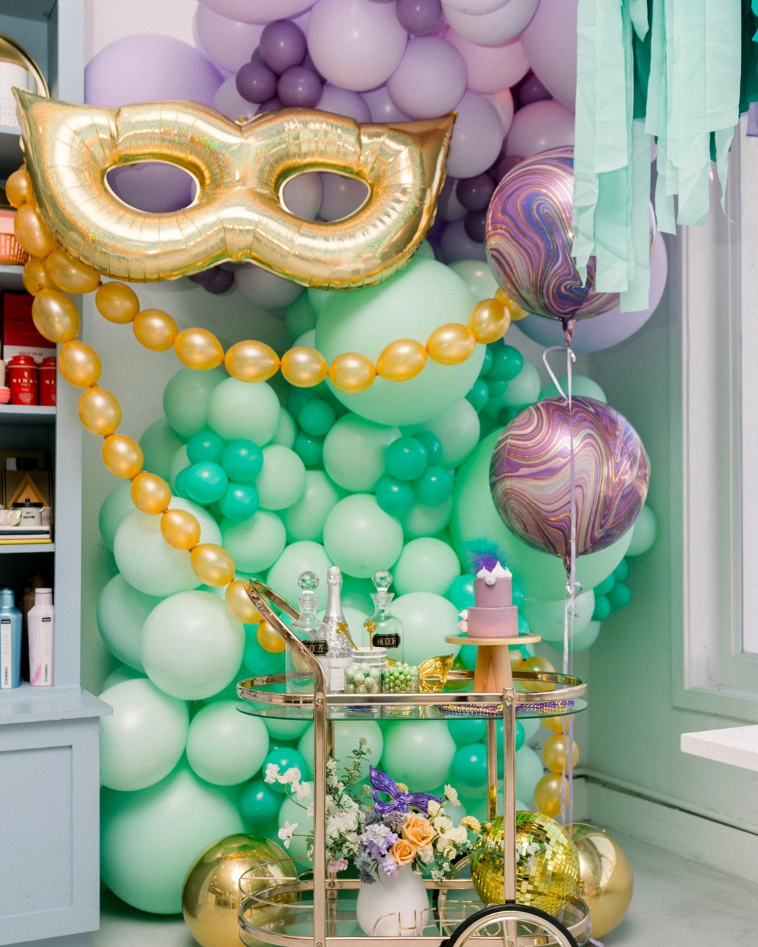 Mardi Gras party supplies Mardi Gras party decorations Mardi Gras party Mardi Gras balloons