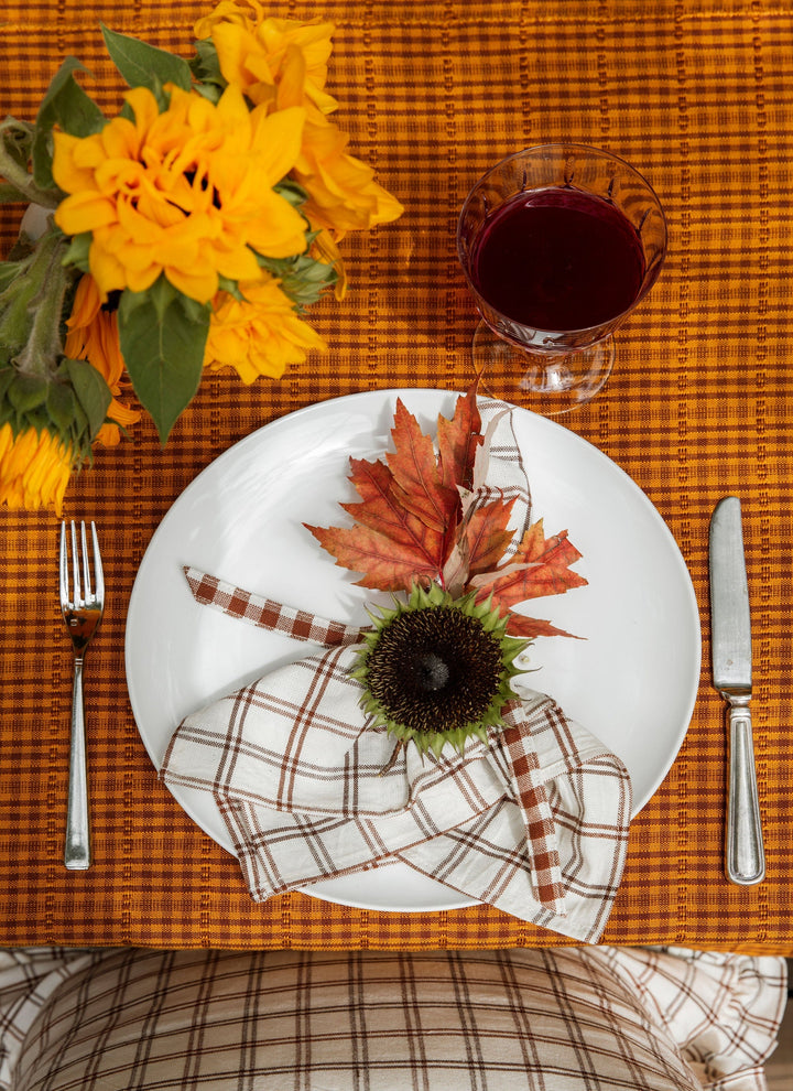 SOHO - Two Toned Amber Tablecloth Heather Taylor Home variable SOHO - Two Toned Amber Tablecloth Bonjour Fete - Party Supplies