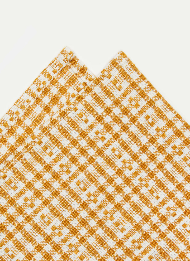 SOHO - Goldenrod Napkins Heather Taylor Home simple SOHO - Goldenrod Napkins Bonjour Fete - Party Supplies