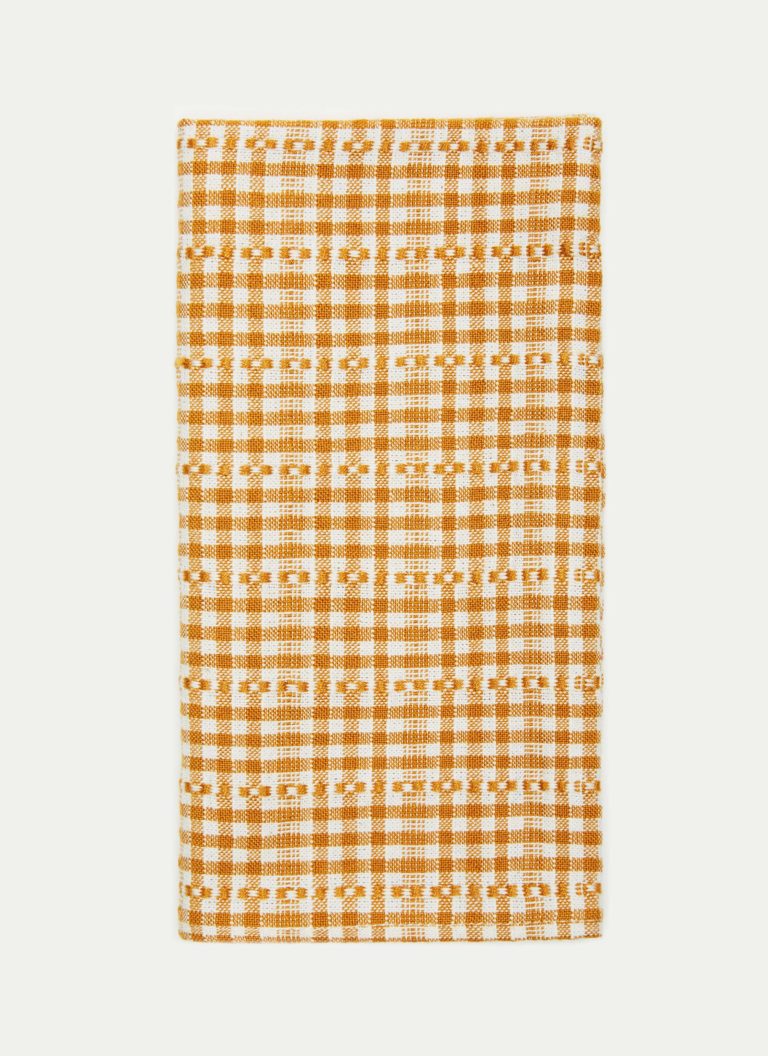 SOHO - Goldenrod Napkins Heather Taylor Home simple SOHO - Goldenrod Napkins Bonjour Fete - Party Supplies