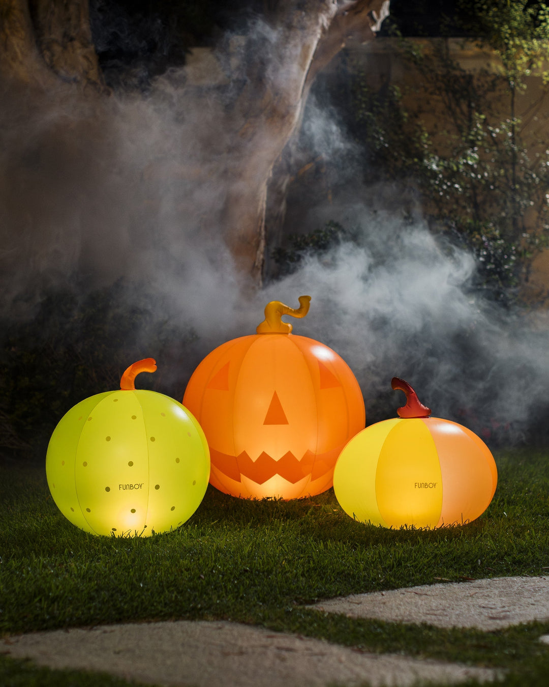 INFLATABLE COLORFUL HALLOWEEN PUMPKIN DECOR Funboy Halloween Decor INFLATABLE COLORFUL HALLOWEEN PUMPKIN DECOR Bonjour Fete - Party Supplies