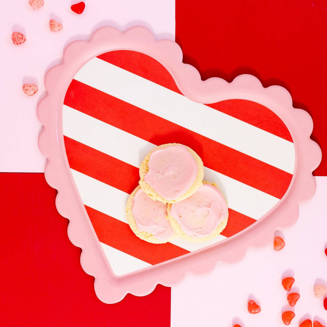 VAL1120 - Scalloped Striped Heart Tray My Mind’s Eye  - Scalloped Striped Heart Tray Bonjour Fete - Party Supplies