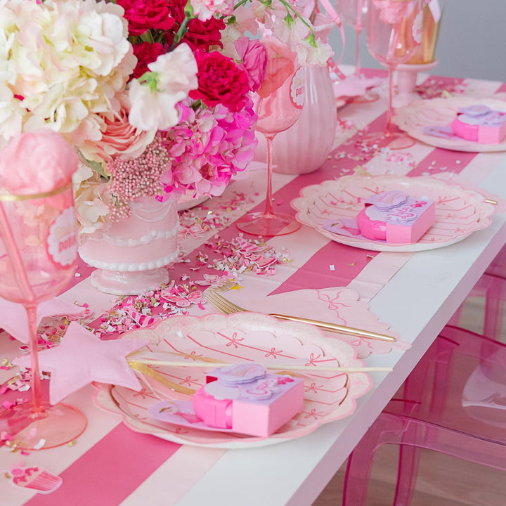 PETAL PINK SIGNATURE BOW SMALL PLATES Bonjour Fete Plates PETAL PINK SIGNATURE BOW SMALL PLATES Bonjour Fete - Party Supplies