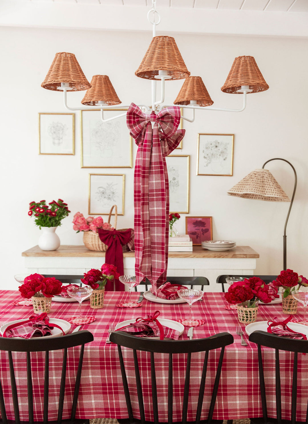 ROSEHILL PLAID - Fabric Bow Heather Taylor Home Decorations ROSEHILL PLAID - Fabric Bow Bonjour Fete - Party Supplies