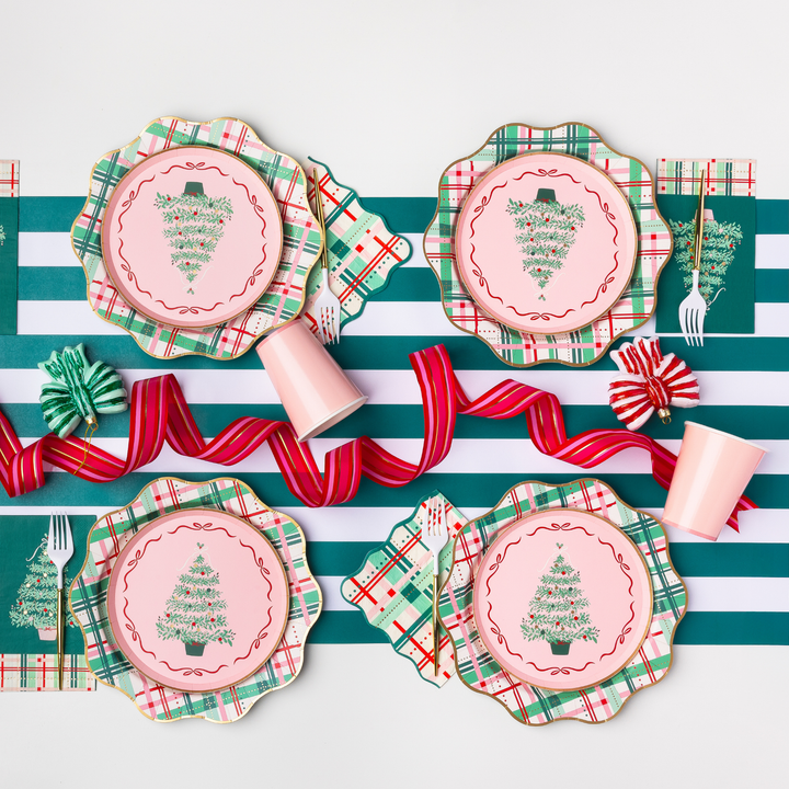 PINK CHRISTMAS TREE DESSERT PLATES Bonjour Fete Plates PINK CHRISTMAS TREE DESSERT PLATES Bonjour Fete - Party Supplies