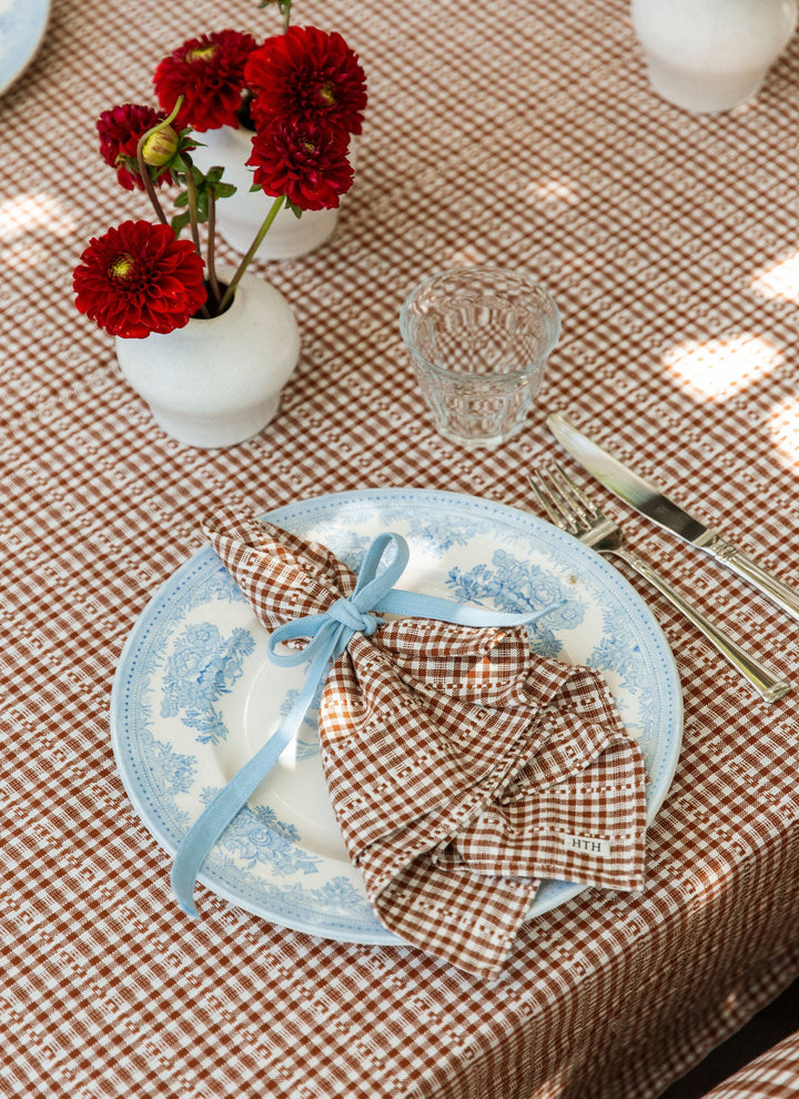 SOHO - Nutmeg Napkins Heather Taylor Home simple SOHO - Nutmeg Napkins Bonjour Fete - Party Supplies