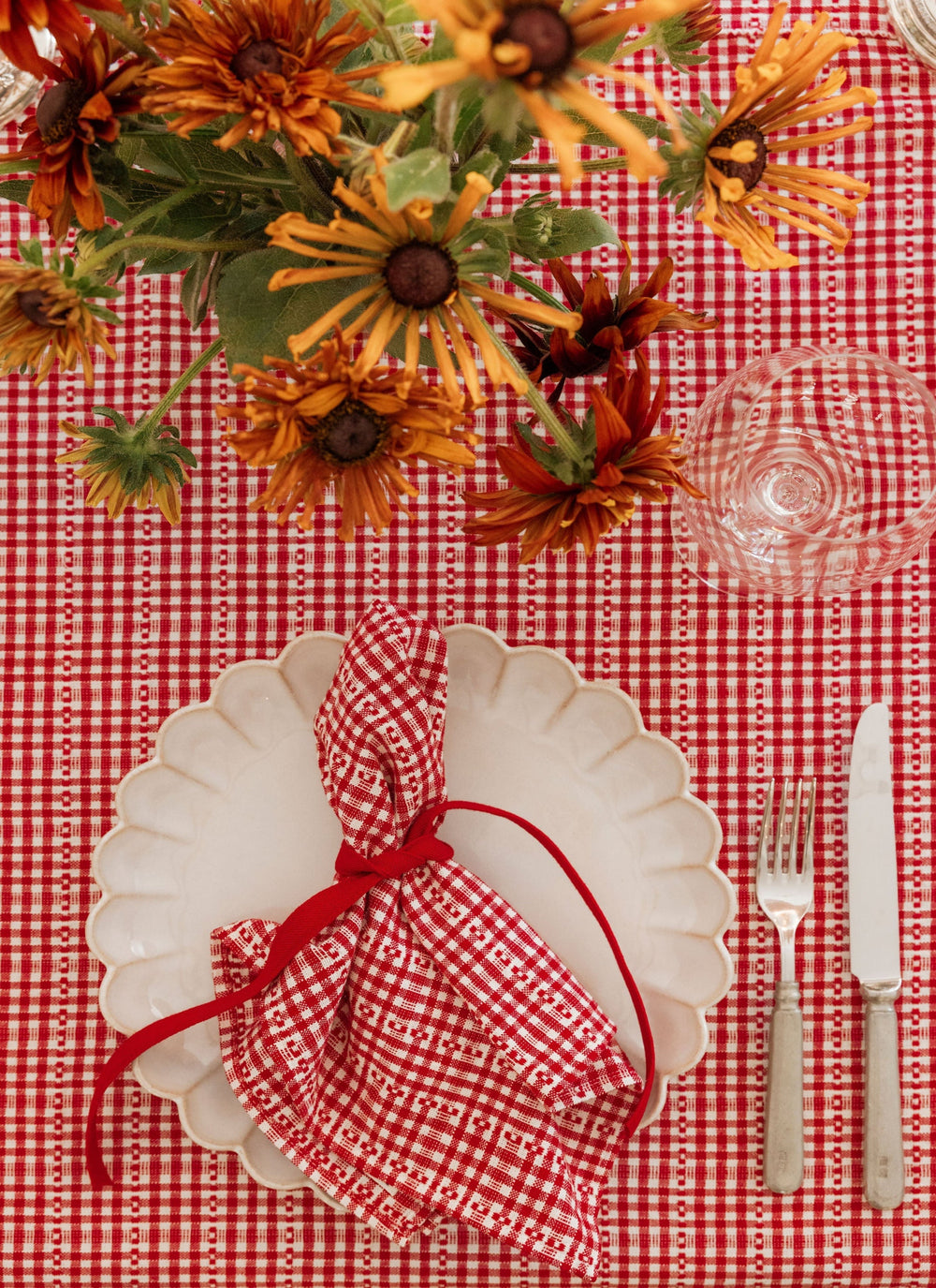 SOHO - Red Napkins Heather Taylor Home simple SOHO - Red Napkins Bonjour Fete - Party Supplies