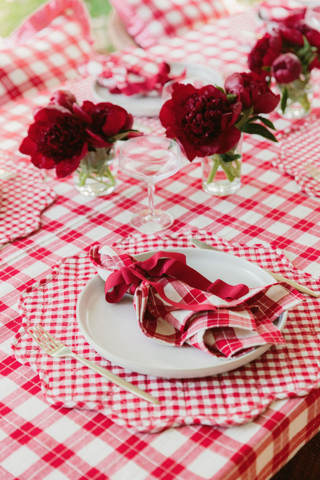 ANNABELLE PLAID - Red Napkins Heather Taylor Home simple ANNABELLE PLAID - Red Napkins Bonjour Fete - Party Supplies