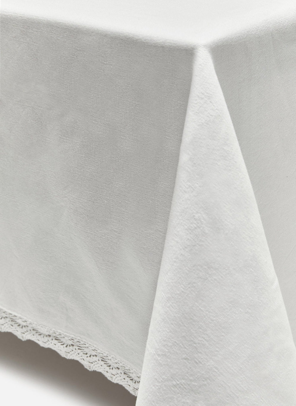 LACE - White Tablecloth Heather Taylor Home variable Small LACE - White Tablecloth Bonjour Fete - Party Supplies