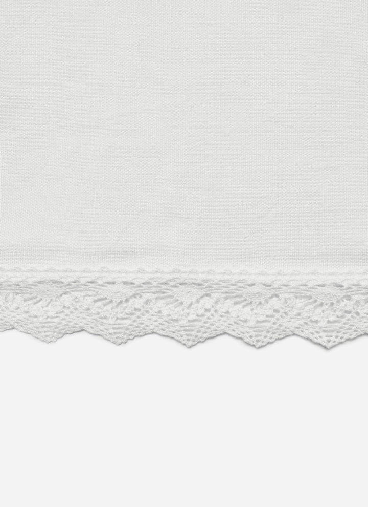 LACE - White Tablecloth Heather Taylor Home variable LACE - White Tablecloth Bonjour Fete - Party Supplies