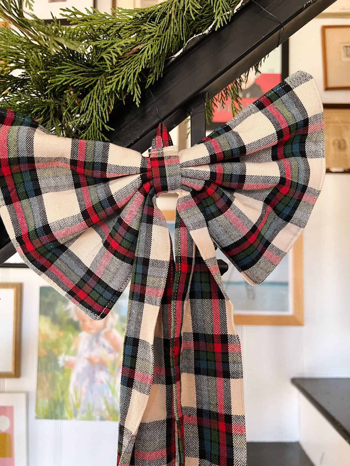 IDYLLWILD PLAID -  Multi Fabric Bow Heather Taylor Home simple IDYLLWILD PLAID -  Multi Fabric Bow Bonjour Fete - Party Supplies