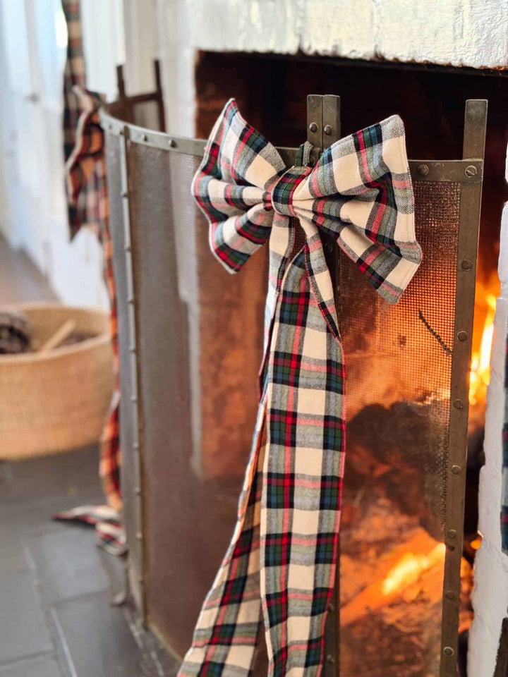 IDYLLWILD PLAID -  Multi Fabric Bow Heather Taylor Home simple IDYLLWILD PLAID -  Multi Fabric Bow Bonjour Fete - Party Supplies