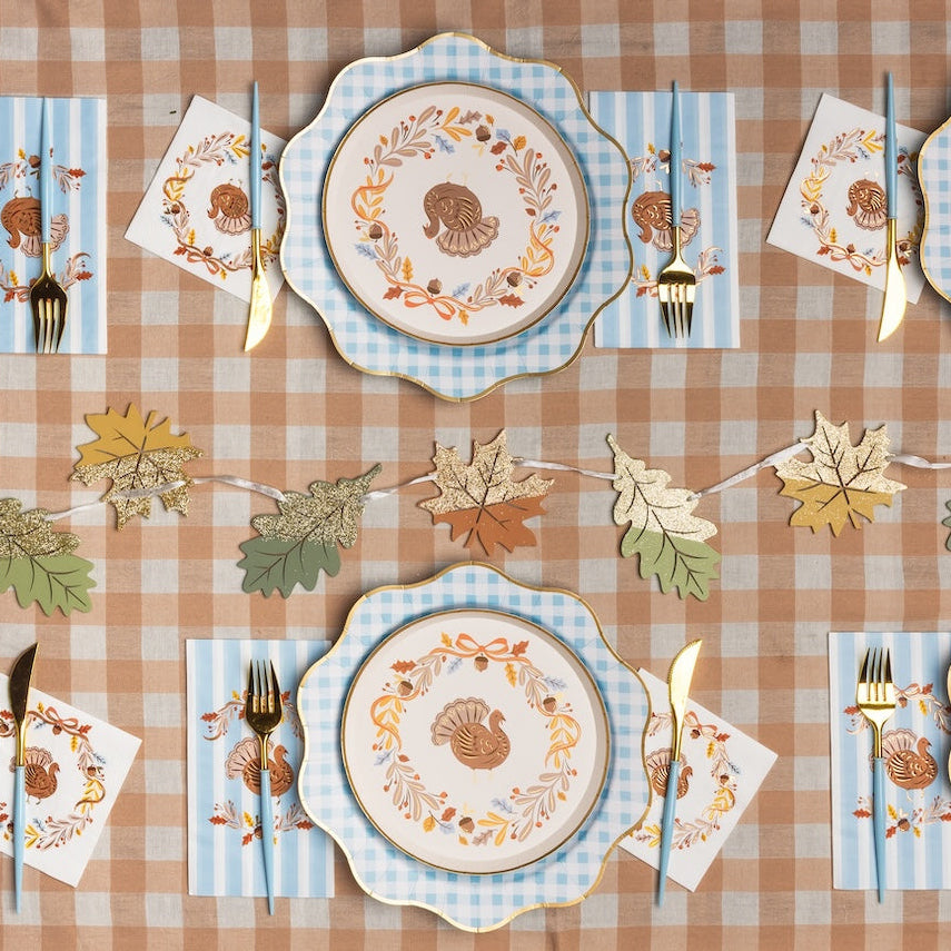 ELEGANT SKY BLUE GINGHAM DINNER PLATES Bonjour Fete Plates ELEGANT SKY BLUE GINGHAM DINNER PLATES Bonjour Fete - Party Supplies