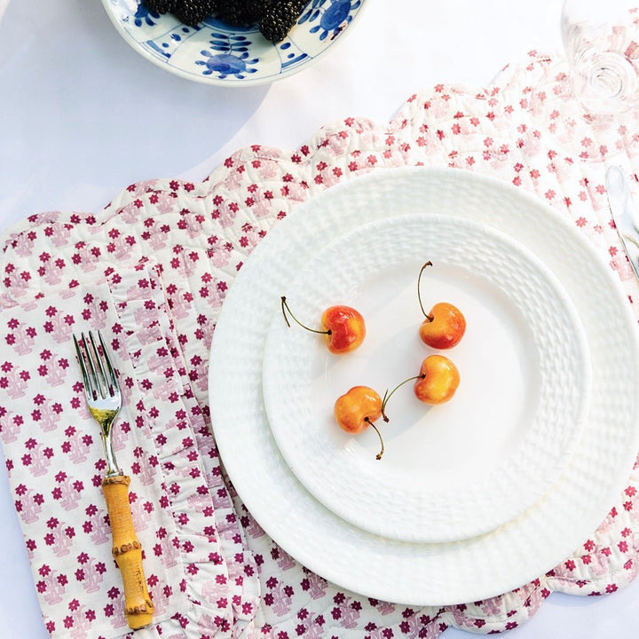 Abigail Pink Scalloped Quilted Placemat