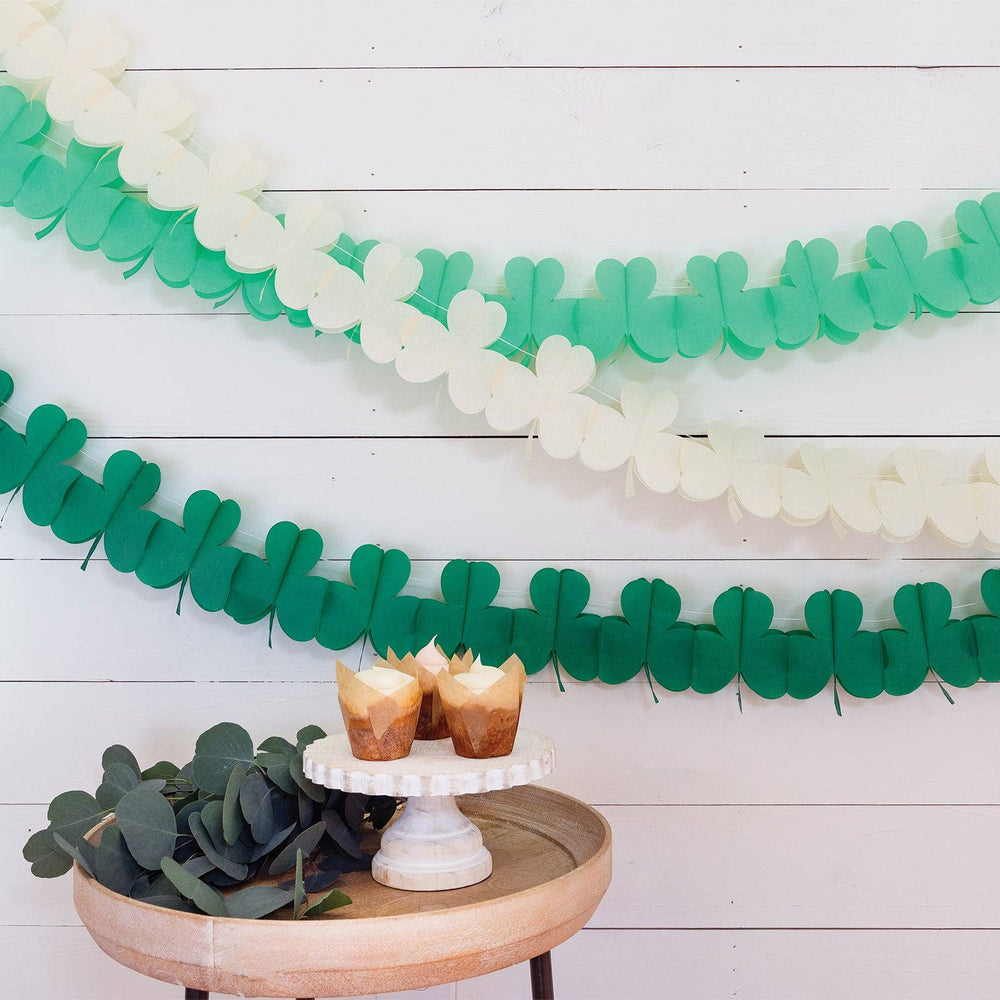 PLHB399 - Shamrock Crepe Paper Banner Set My Mind’s Eye PLHB399 - Shamrock Crepe Paper Banner Set Bonjour Fete - Party Supplies