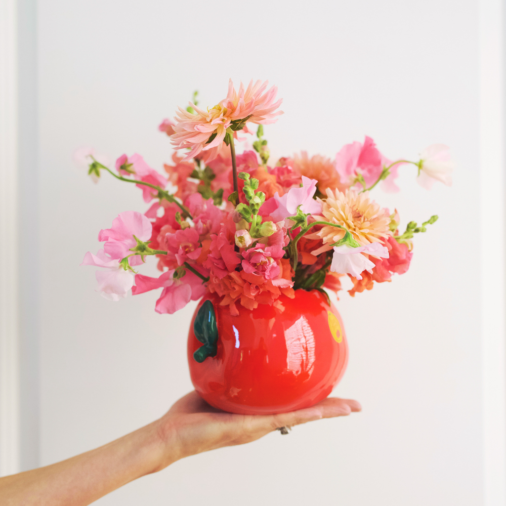 APPLE VASE Ban.do Back to School APPLE VASE Bonjour Fete - Party Supplies