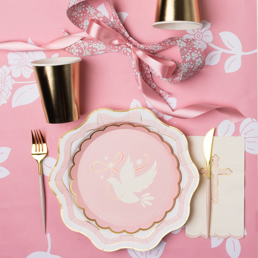 DOVE PETAL PINK SMALL PLATES Bonjour Fete Plates Dove Petal Pink Small Plates - Elegant Party Supplies Bonjour Fete - Party Supplies