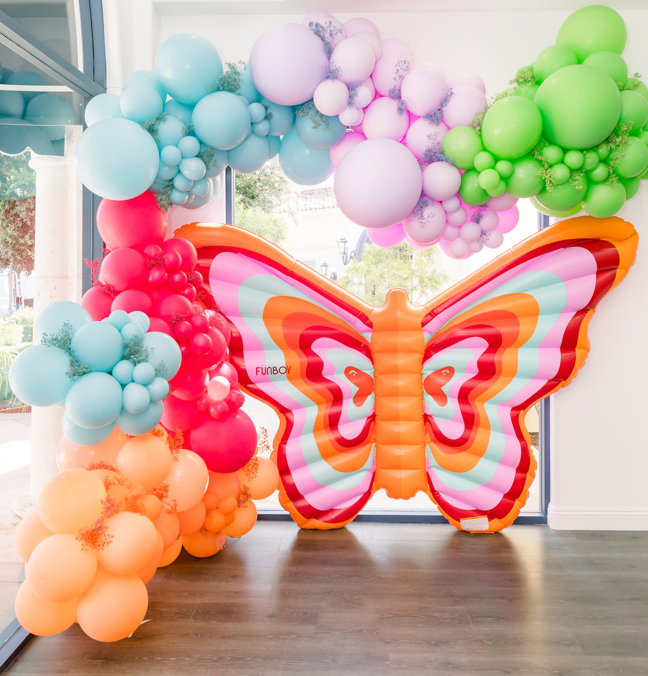 Butterfly birthday party decoration ideas.