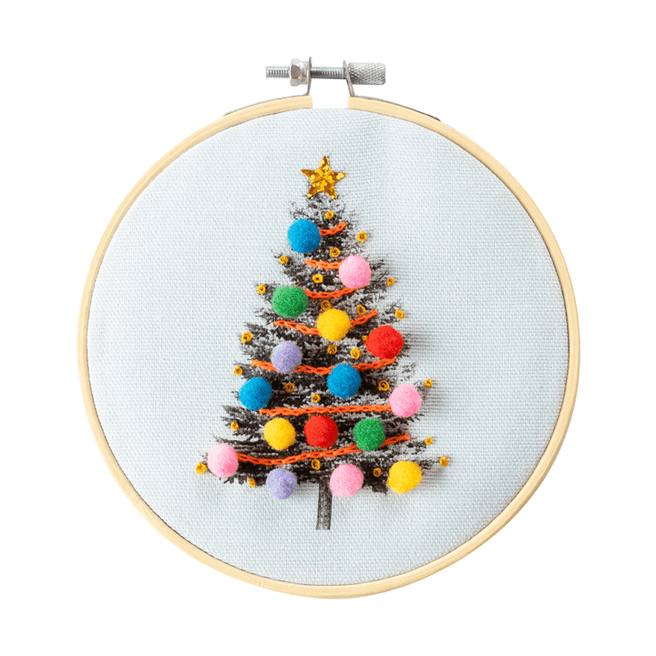 Christmas Tree Embroidery Hoop Kit: Light Blue