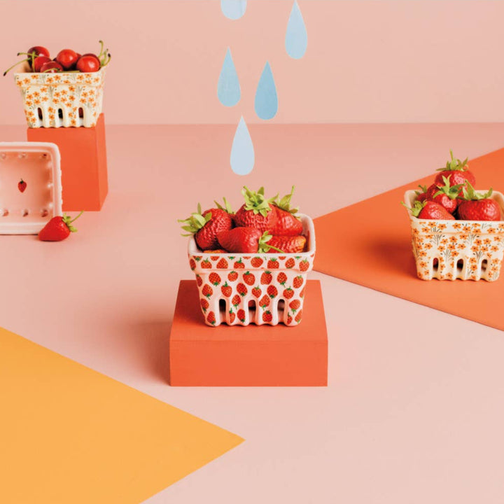 Berry Sweet Berry Basket Danica Jubilee Berry Sweet Berry Basket Bonjour Fete - Party Supplies
