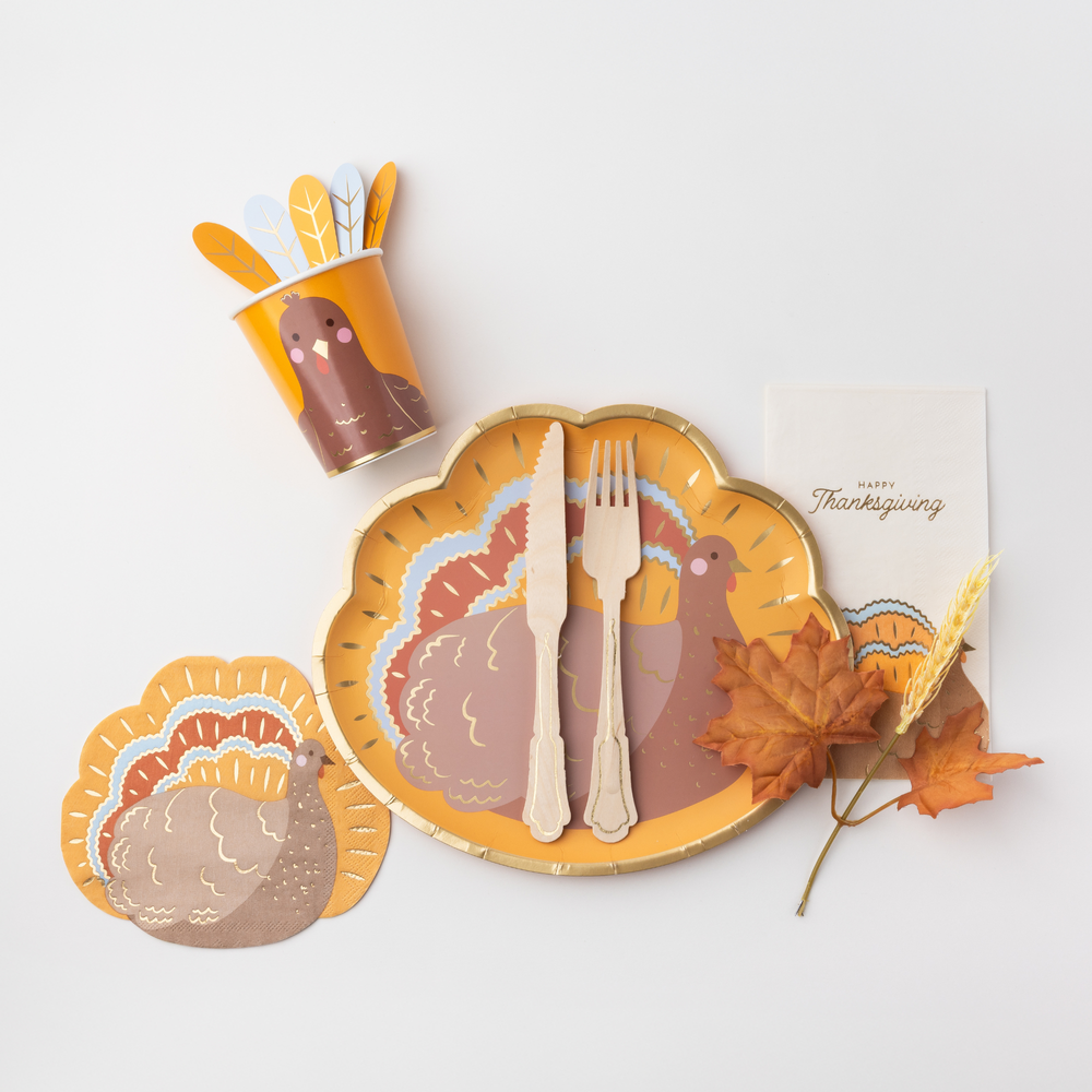 CHARMING TURKEY THANKSGIVING NAPKINS Bonjour Fete Napkins CHARMING TURKEY THANKSGIVING NAPKINS Bonjour Fete - Party Supplies