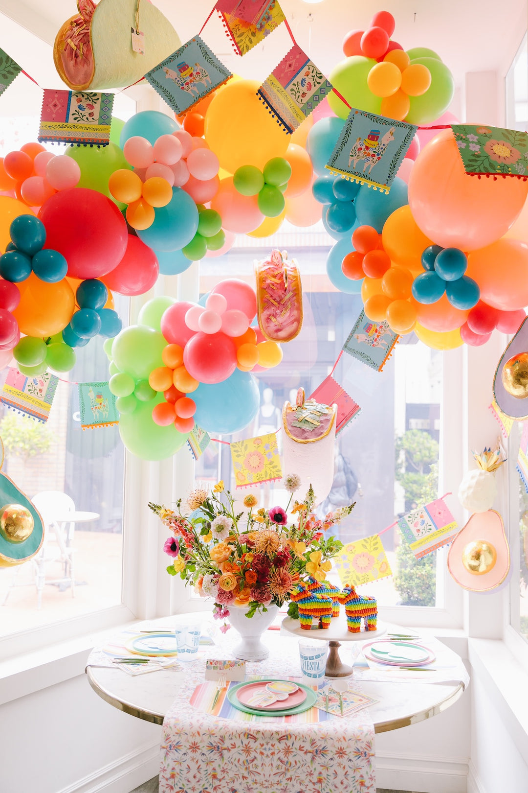 colorful cinco de mayo party decorations
