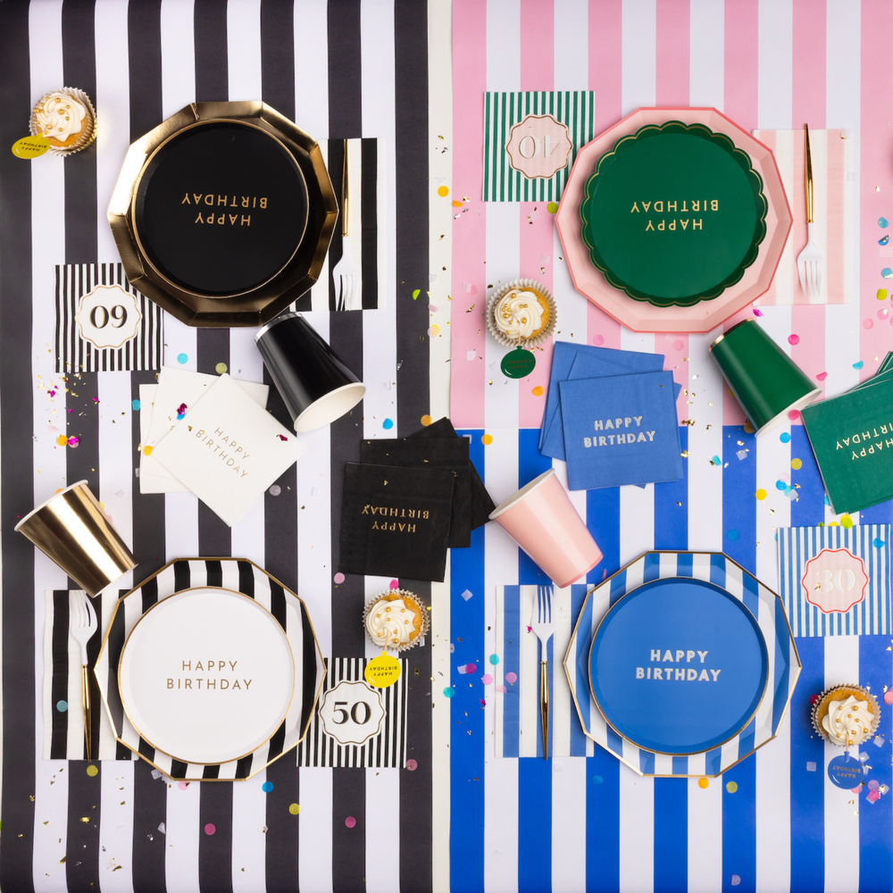 BLACK NOIR SIGNATURE CABANA STRIPE PLATES Bonjour Fete Plates BLACK NOIR SIGNATURE CABANA STRIPE PLATES Bonjour Fete - Party Supplies