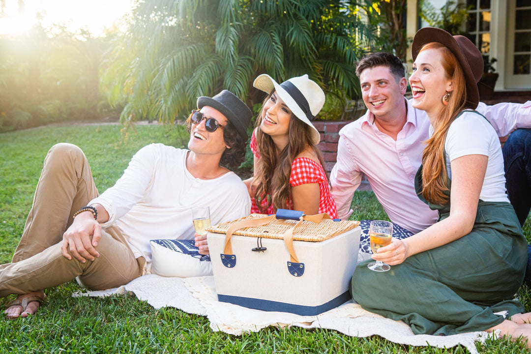 Boardwalk Picnic Basket for 2 - Bonjour Fête 
