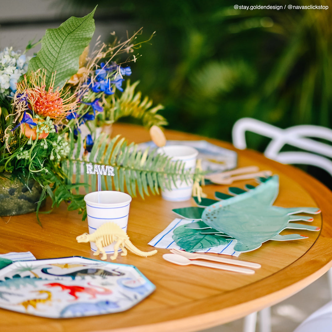 STEGOSAURUS DINOSAUR PLATES Meri Meri Plates Bonjour Fete - Party Supplies