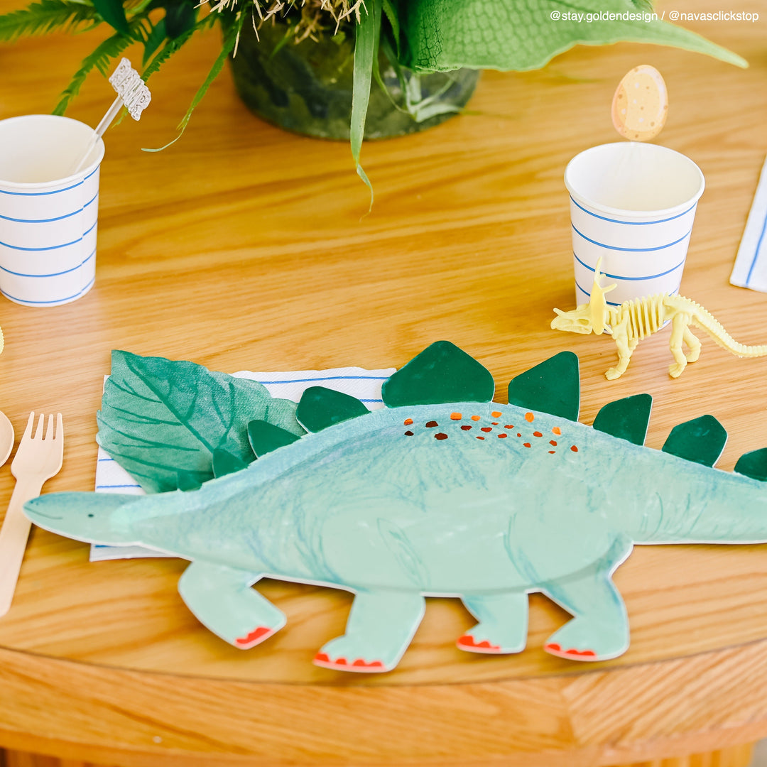 STEGOSAURUS DINOSAUR PLATES Meri Meri Plates Bonjour Fete - Party Supplies