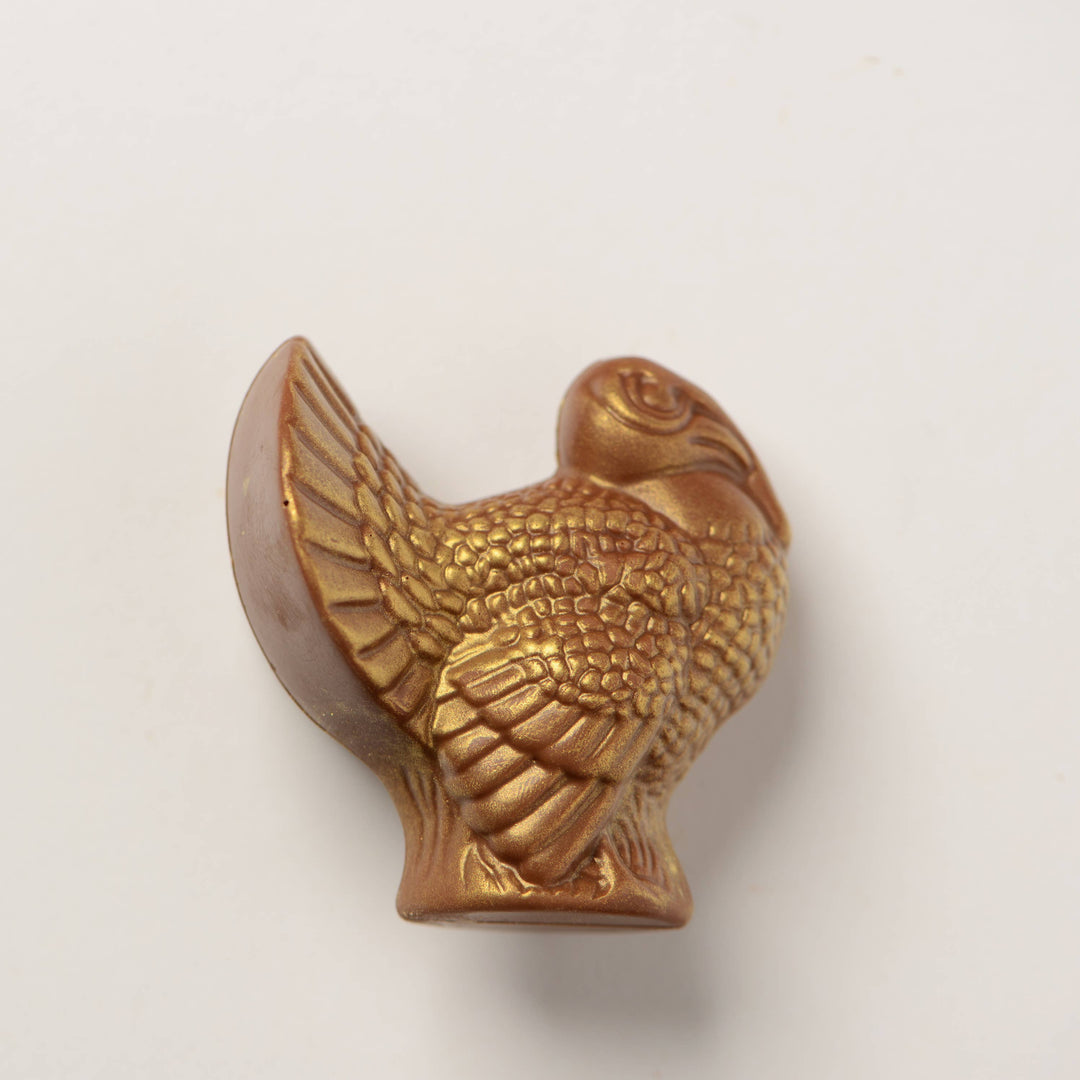 Fall Thanksgiving Solid Turkey with Gold Luster Dust: Dark chocolate Lift Chocolate Fall Thanksgiving Solid Turkey with Gold Luster Dust: Dark chocolate Bonjour Fete - Party Supplies