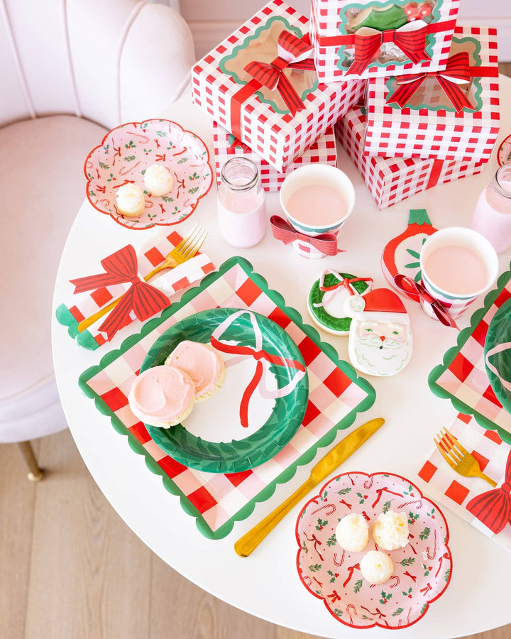 SUG1210 - Plaid Cup with Bow My Mind’s Eye SUG1210 - Plaid Cup with Bow Bonjour Fete - Party Supplies