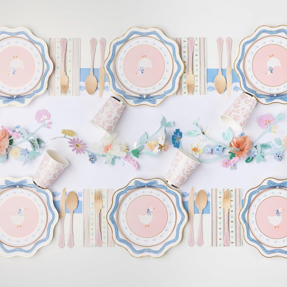 PETAL PINK ELEGANT FLORAL CUPS Bonjour Fete Cups PETAL PINK ELEGANT FLORAL CUPS Bonjour Fete - Party Supplies