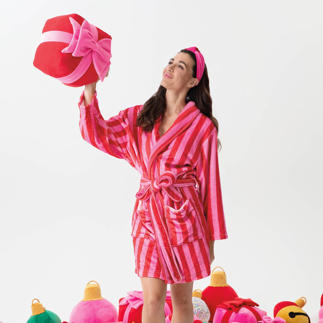 Pink Gift Box Medium Pillow Bonjour Fete Party Supplies Christmas Holiday Kitchen & Entertaining