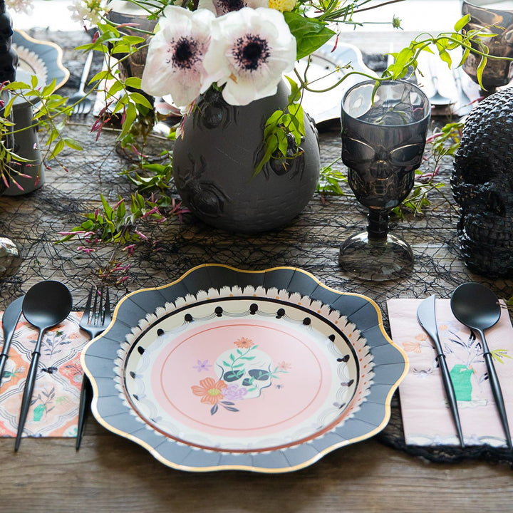 FANCY BLACK CUTLERY Sophistiplate Not on Sale FANCY BLACK CUTLERY Bonjour Fete - Party Supplies