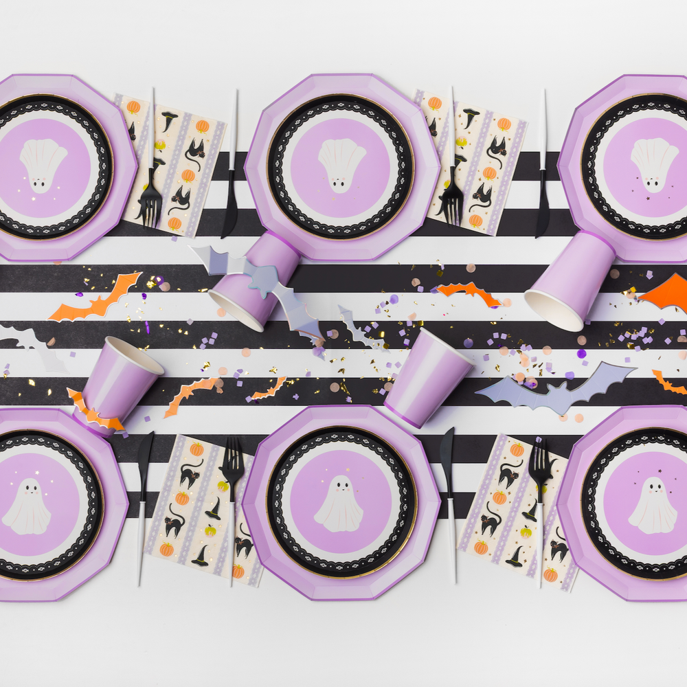 FRILLS & THRILLS HALLOWEEN LARGE NAPKINS Bonjour Fete Napkins FRILLS & THRILLS HALLOWEEN LARGE NAPKINS Bonjour Fete - Party Supplies