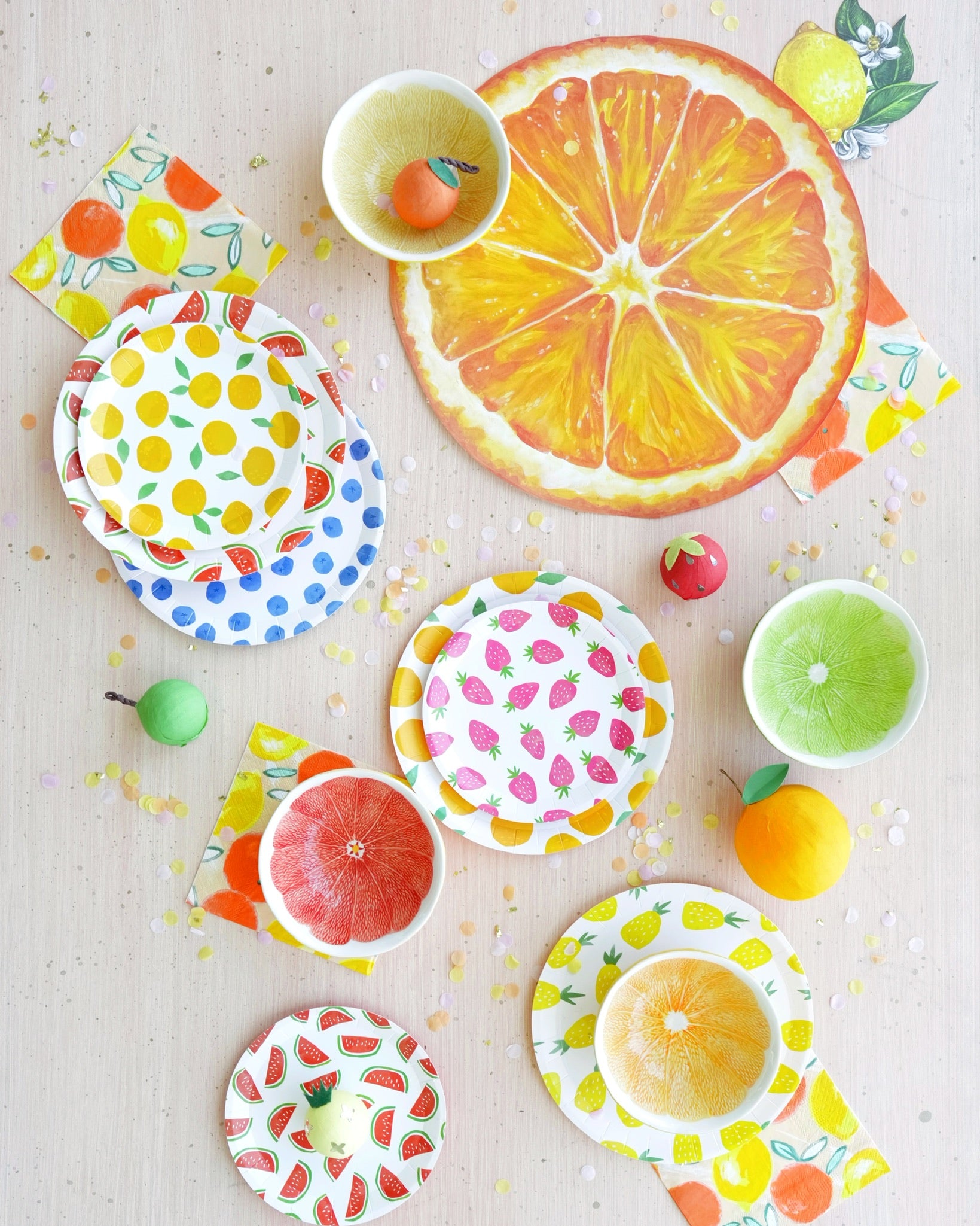 Fruit pattern party supplies and decoration ideas.