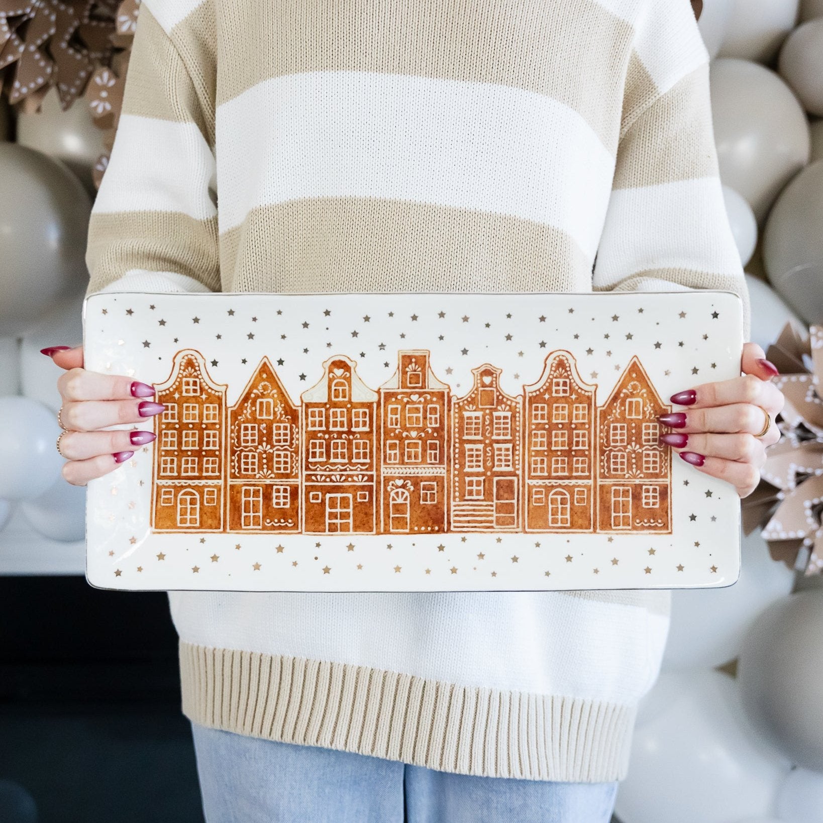 Gingerbread Village Platter - Thumbnail 2